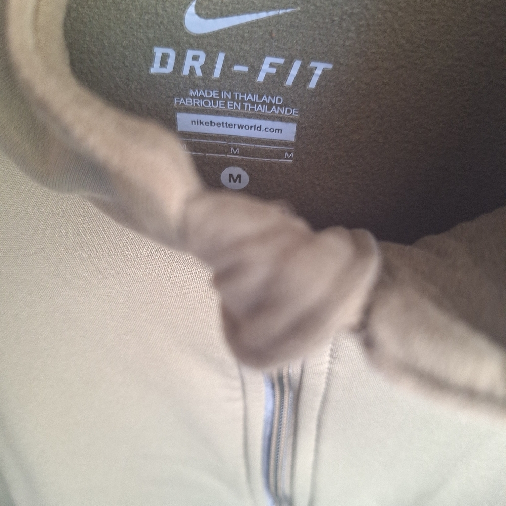 Nike Jacket - Picture 3 of 4